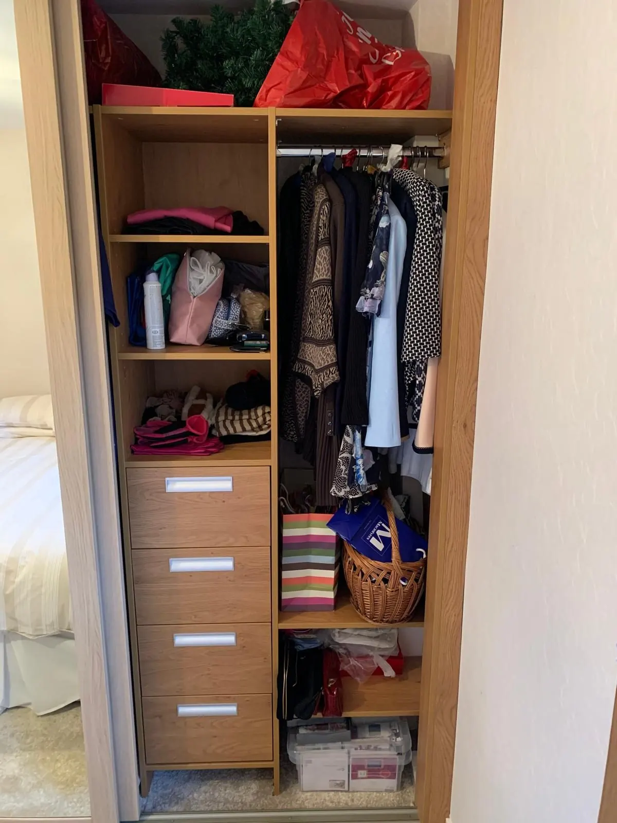Bespoke fitted oak wardrobe in East Lothian, photo | PAC Joinery and Building project photo 5